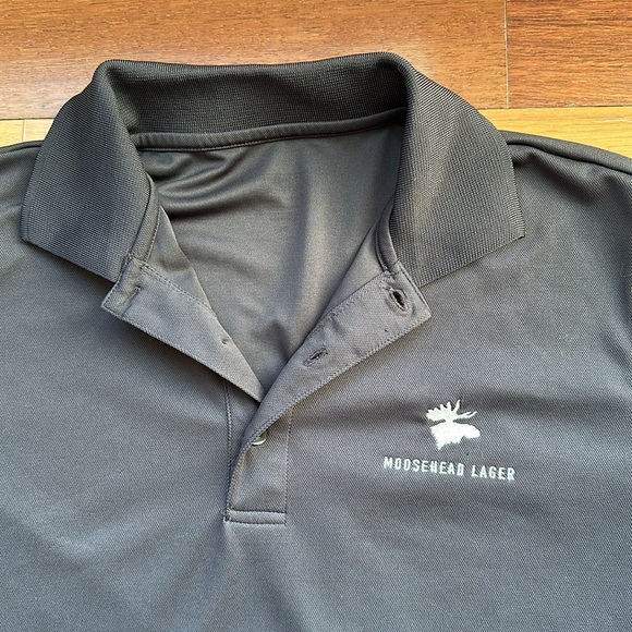 Men’s Moosehead Branded Grey Polo Golf Collared Shirt - Picture 3 of 13